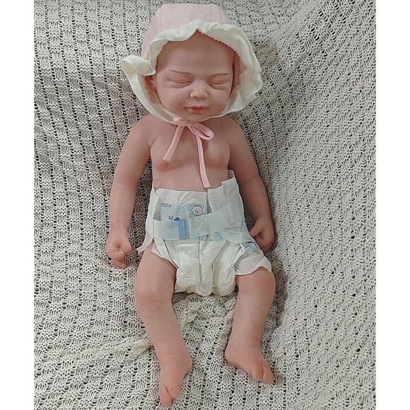 45cm Full Body Silicone Reborn Baby Dolls 6.16lbs Sleeping Newborn Baby Girl - Picture 1 of 15